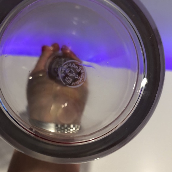 Baccarat Decanter - Picture 3 of 4